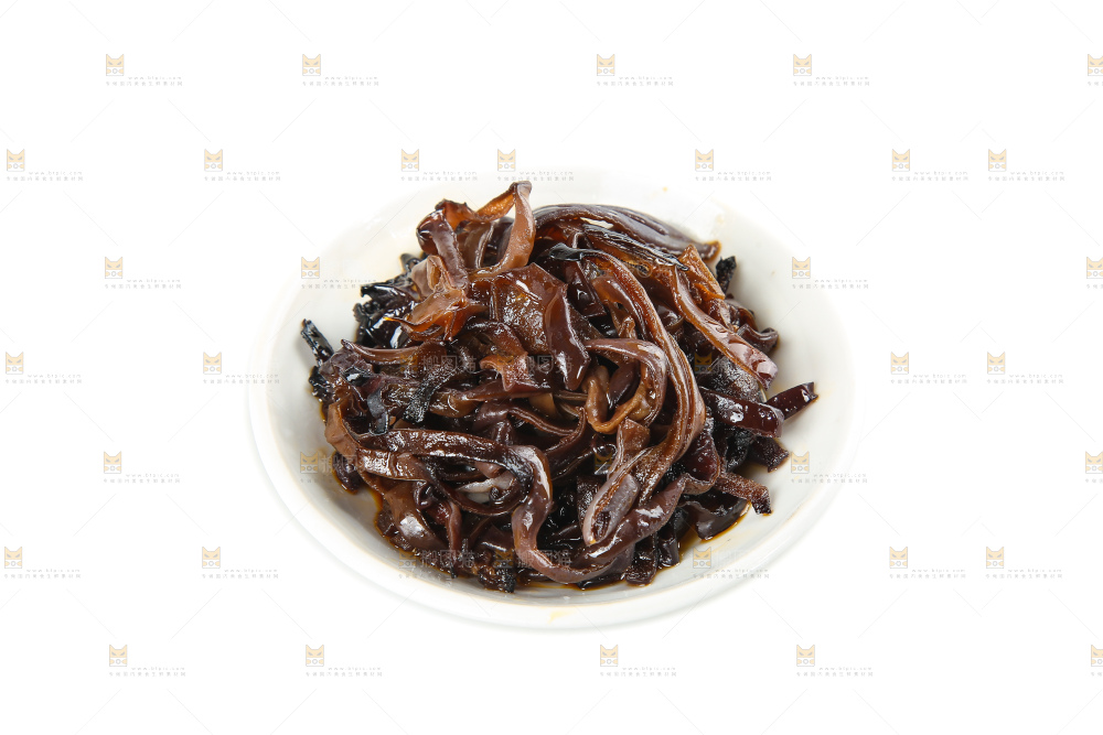 白底上的螺狮粉配菜