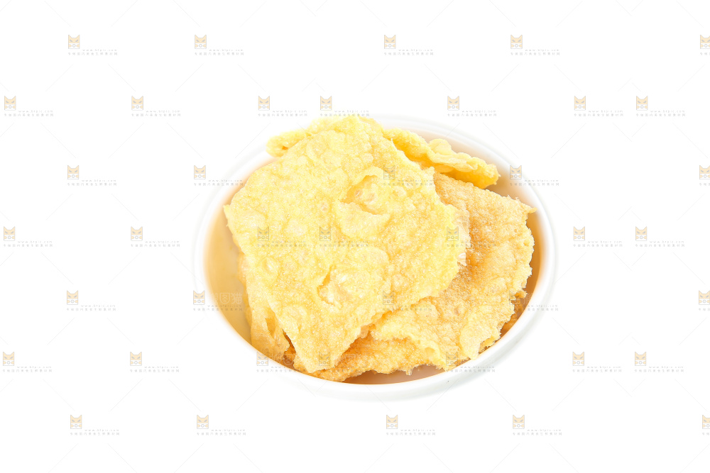 白底上的螺狮粉配菜