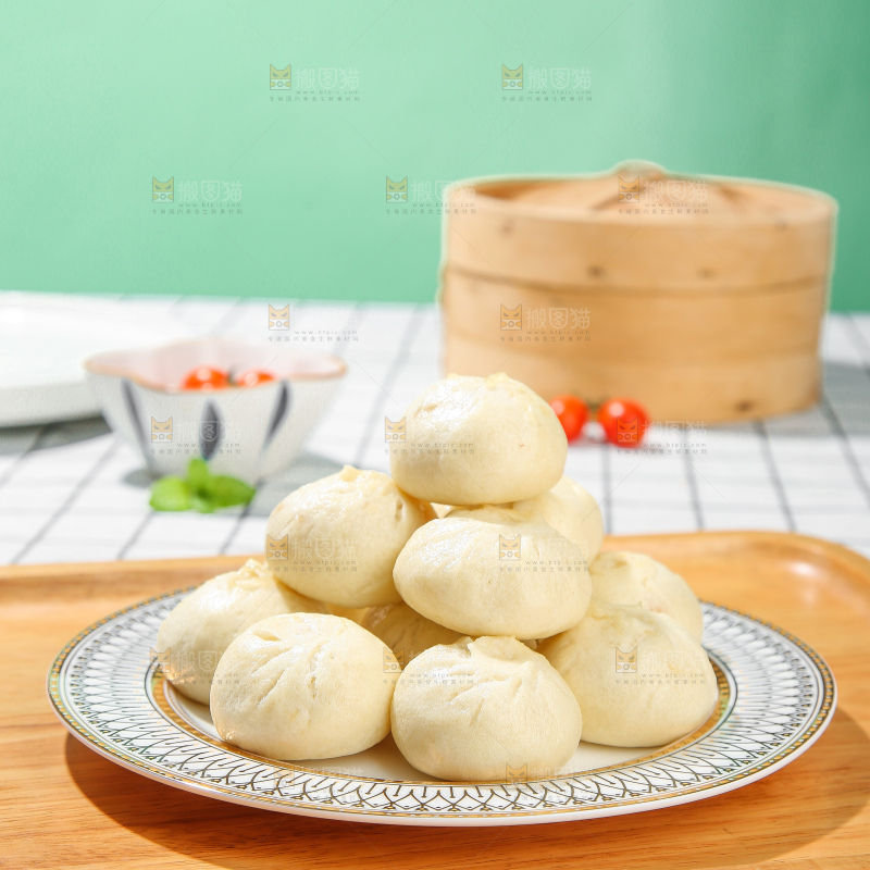 浅底上的发面小笼包