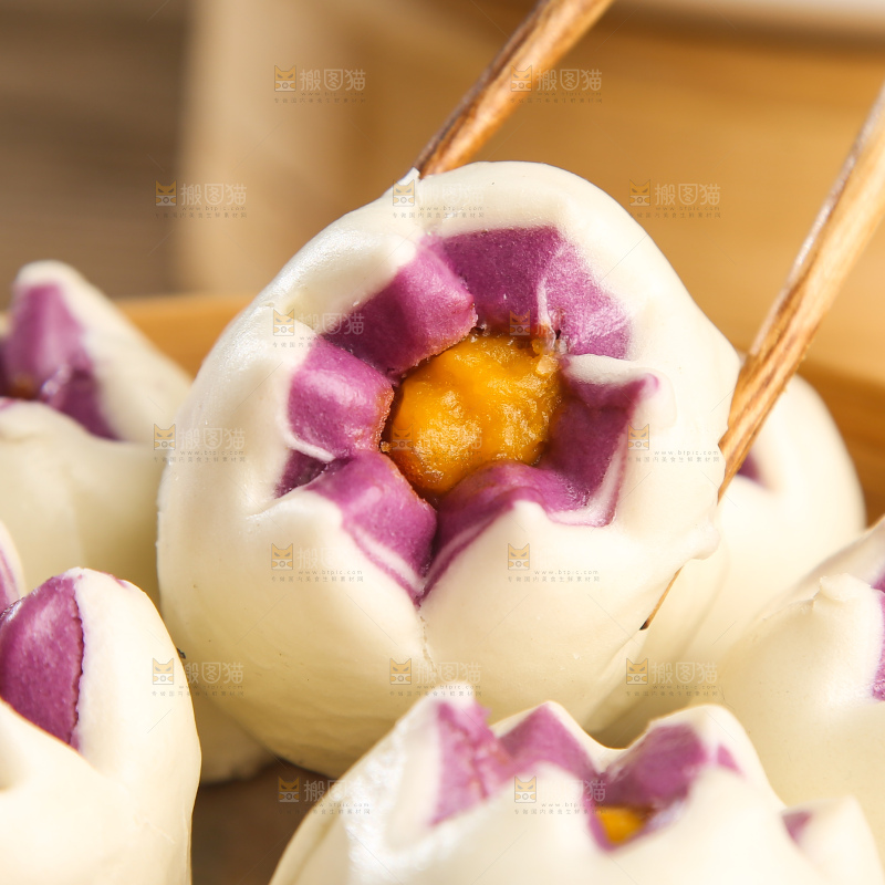 木底上的芙蓉包