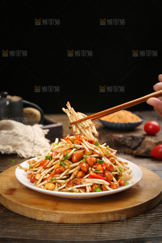 深底上的凉拌折耳根