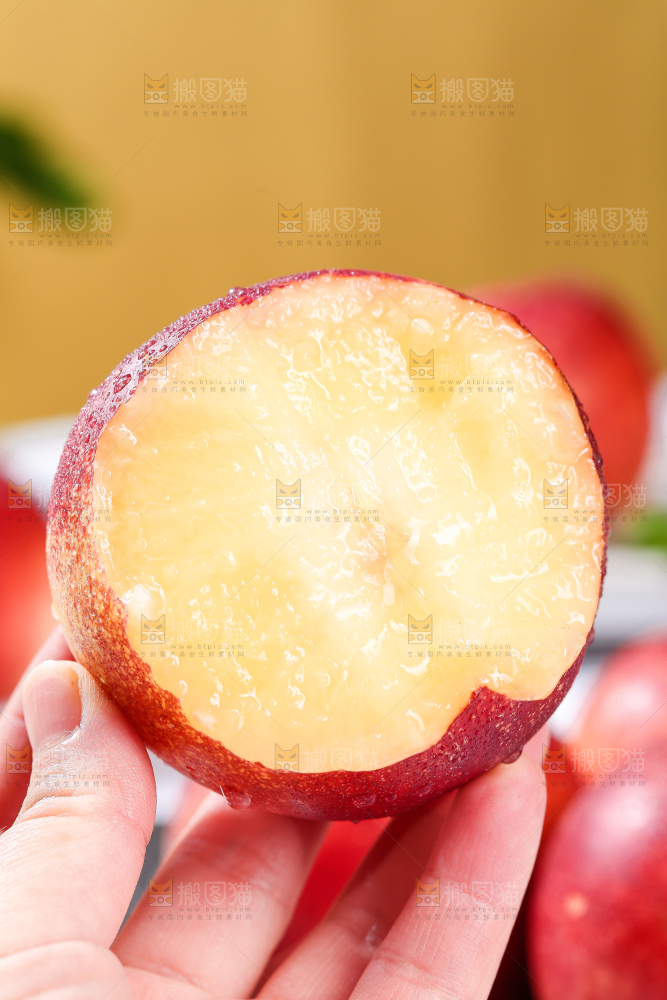 浅底上的澳洲油桃