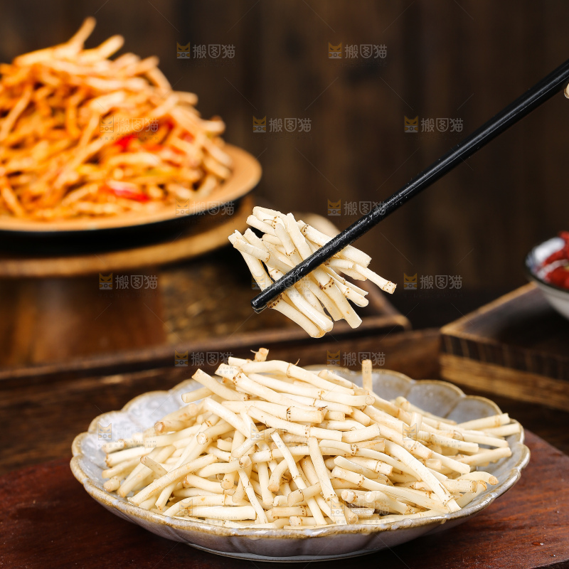 深底上的新鲜折耳根