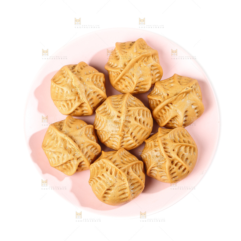 白底上的核桃包