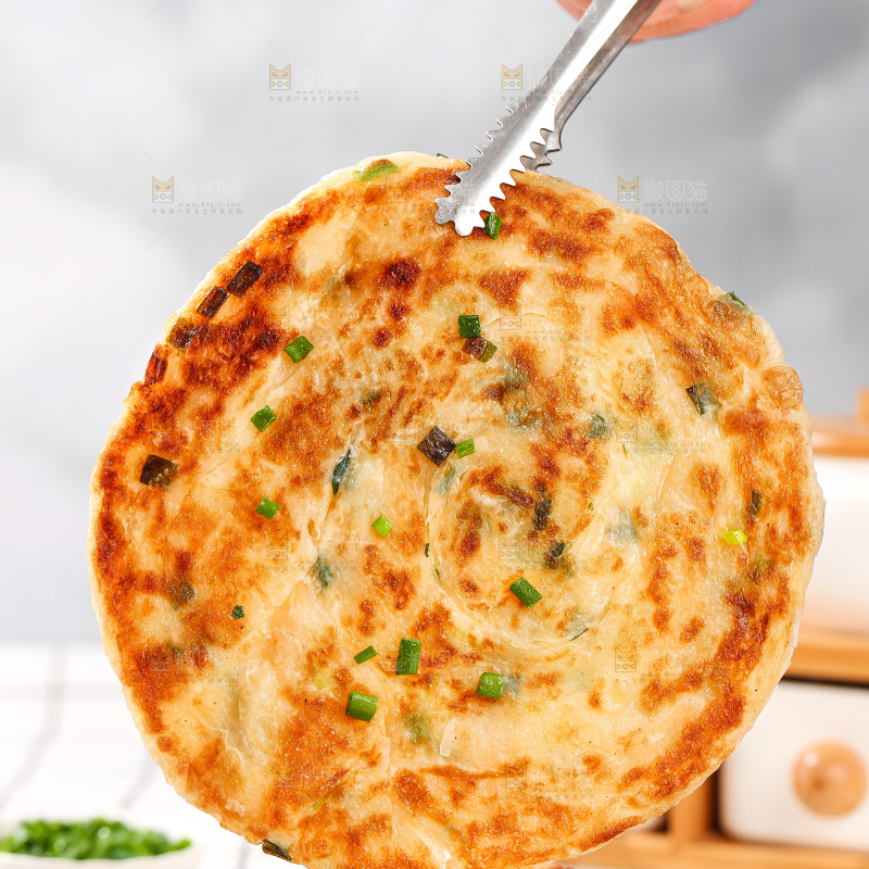 浅底上的葱油饼