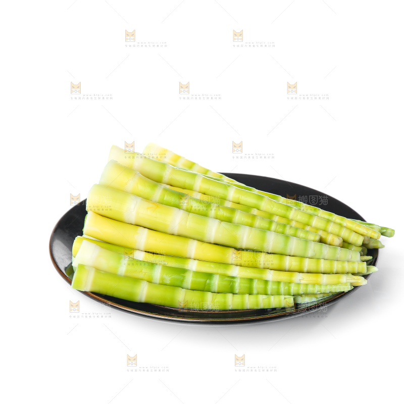 白底上的泡笋尖