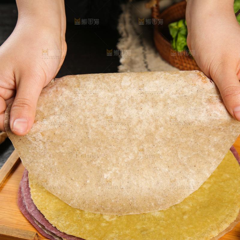 深底上的卷饼