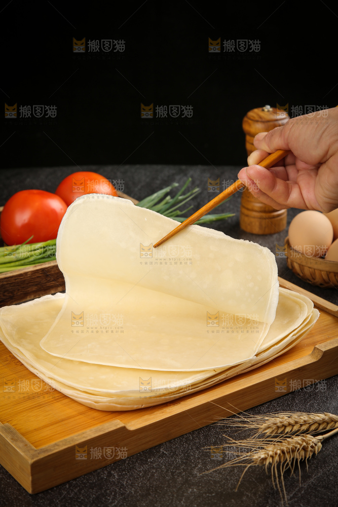 深底上的鸡蛋灌饼