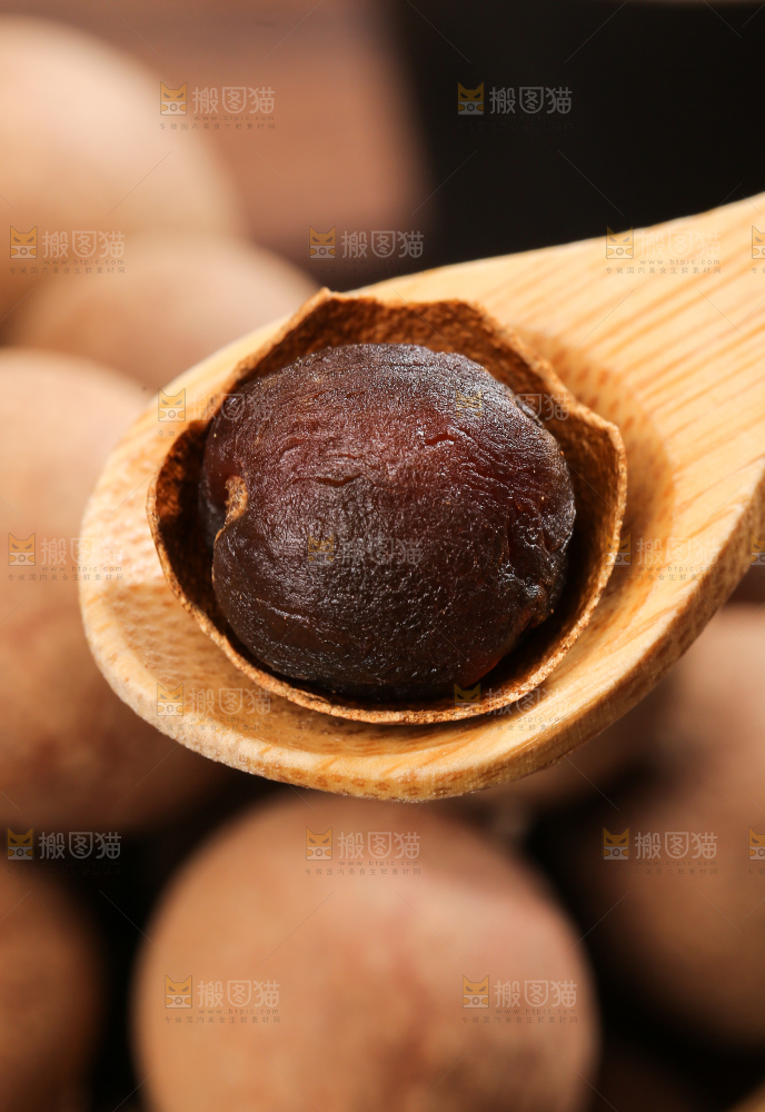 深底上的桂圆干