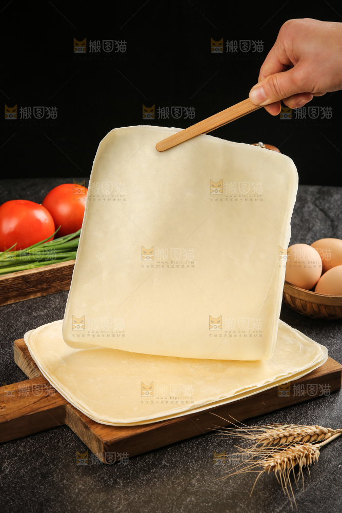 深底上的鸡蛋灌饼