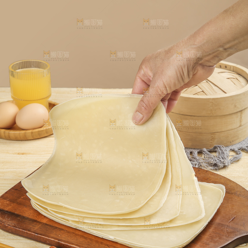 深底上的鸡蛋灌饼