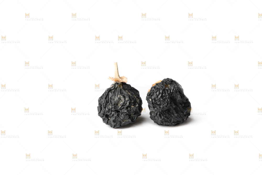 白底上的黑枸杞