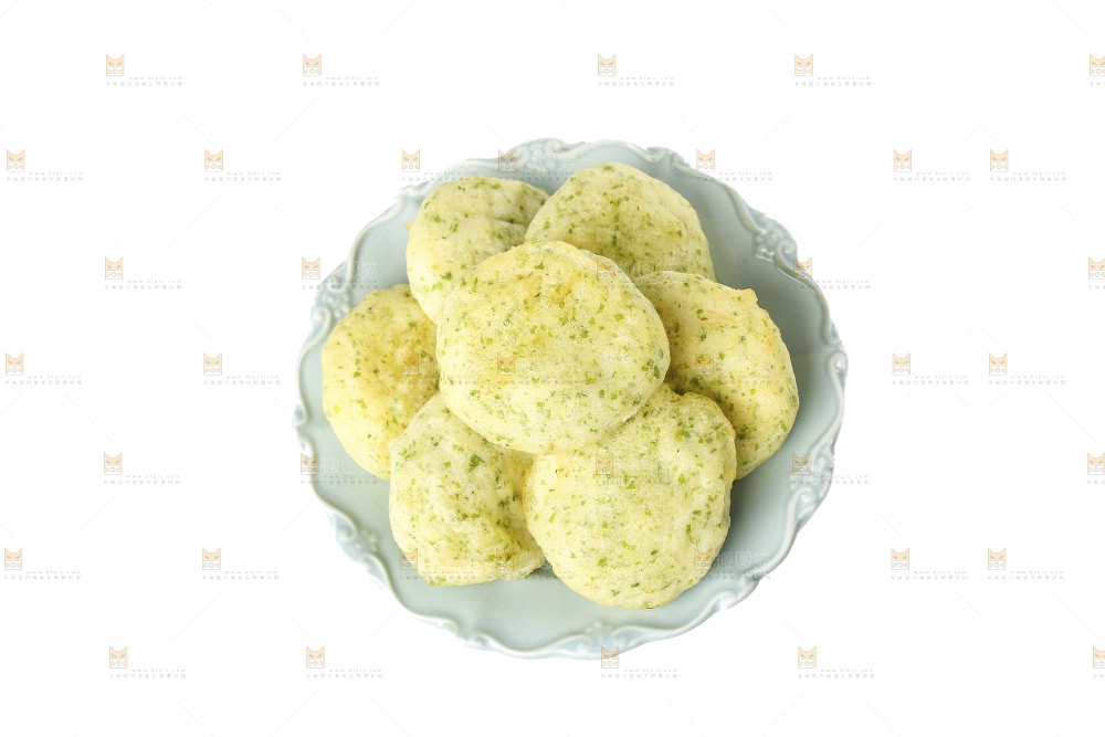 白底上的鳕鱼鲜虾饼