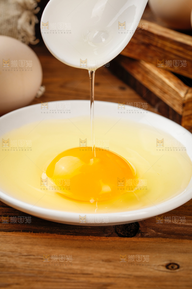 深底上的土鸡蛋