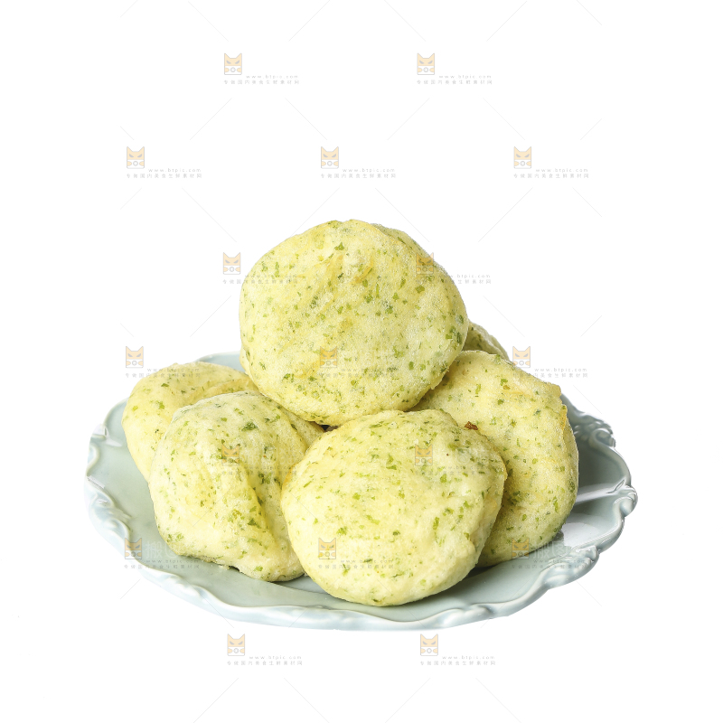 白底上的鳕鱼鲜虾饼