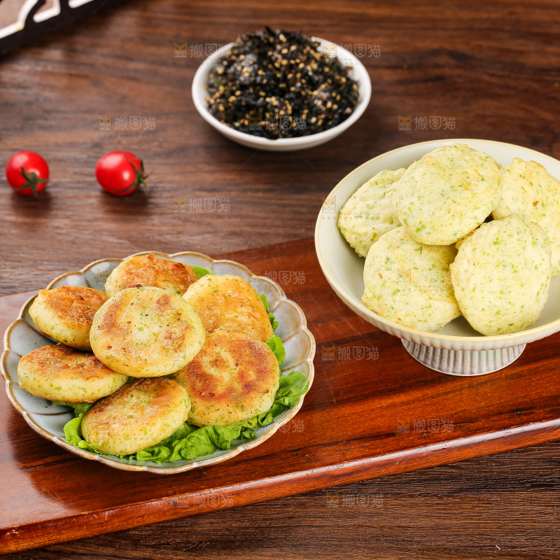 深底上的鳕鱼鲜虾饼