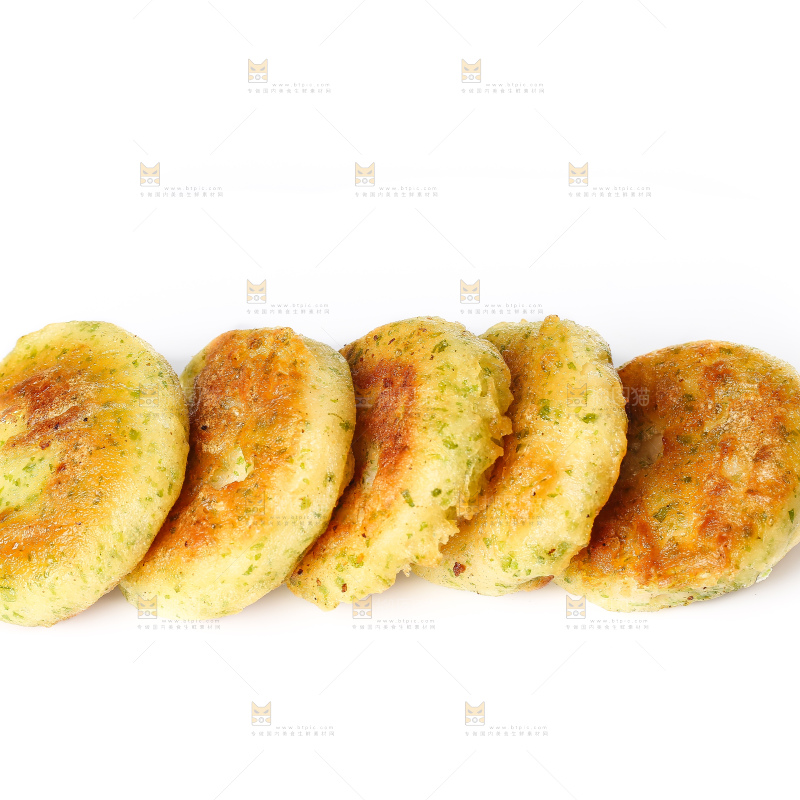 白底上的鳕鱼鲜虾饼