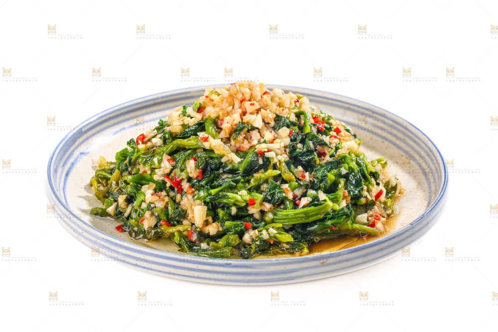 盘子里的蒜蓉青菜