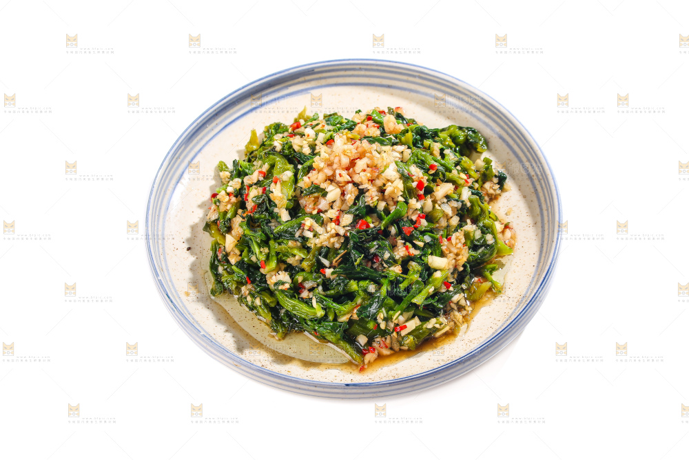 盘子里的蒜蓉青菜