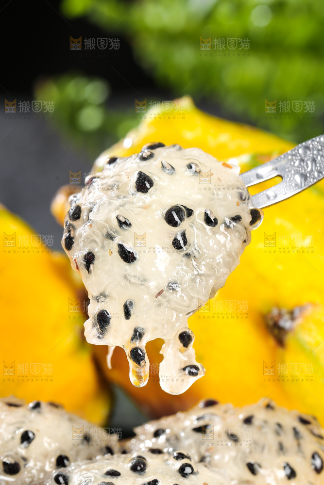 深底上的燕窝果