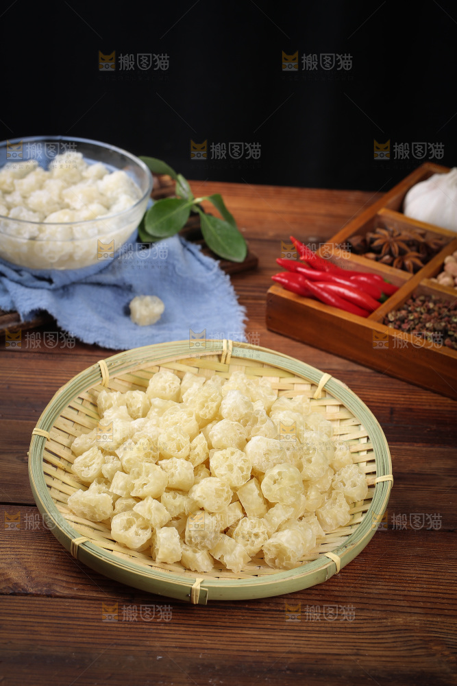深底上的原味面藕