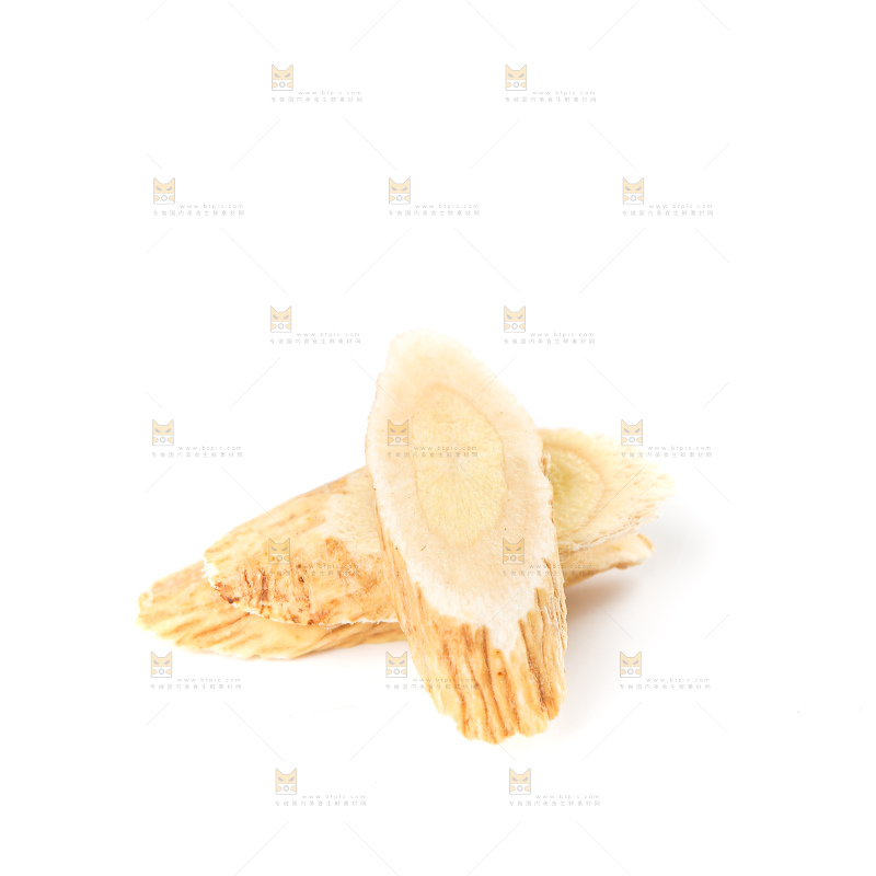 白底上摆放着黄芪