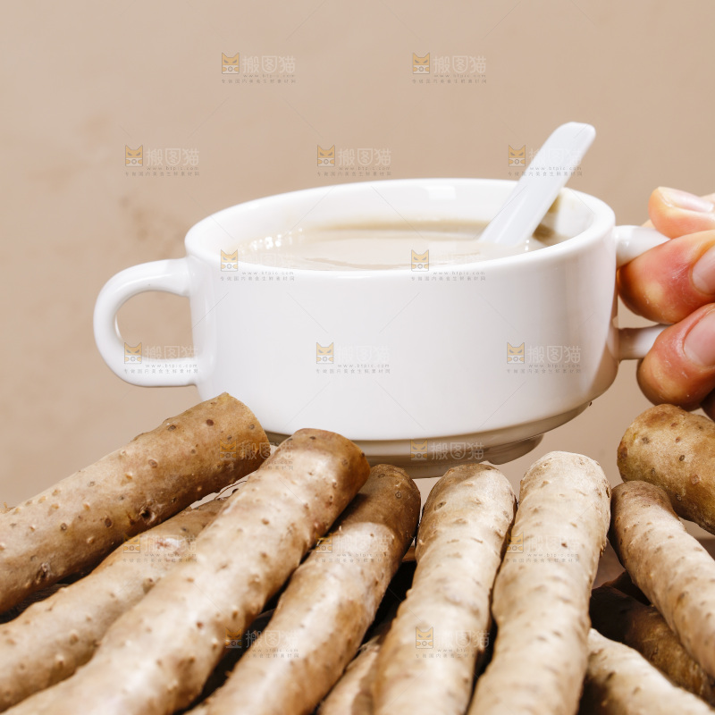 深底上的铁棍山药糊