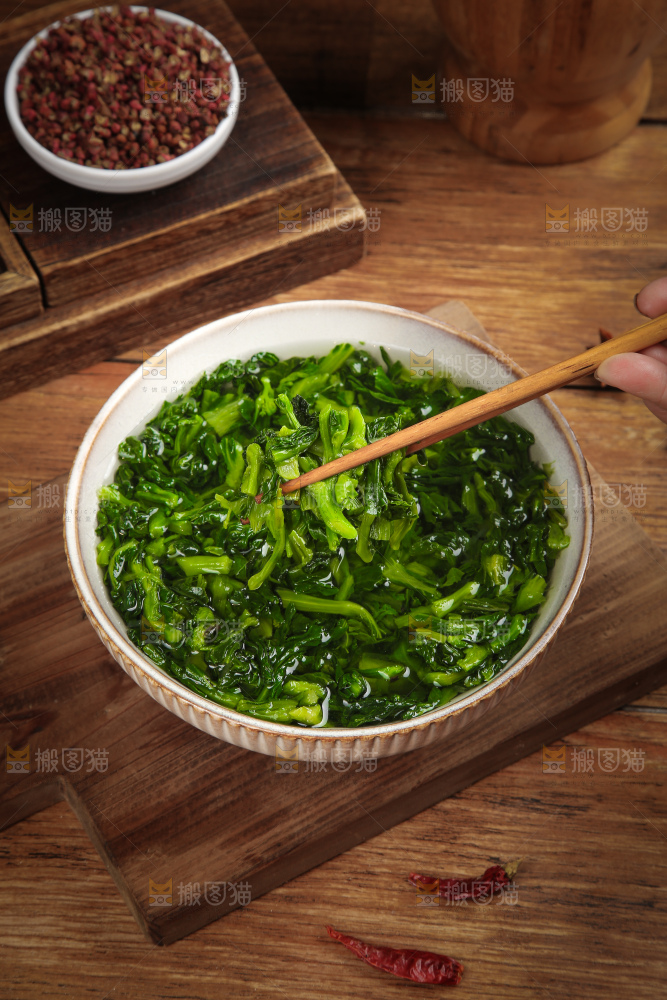 深底上的万年青菜干
