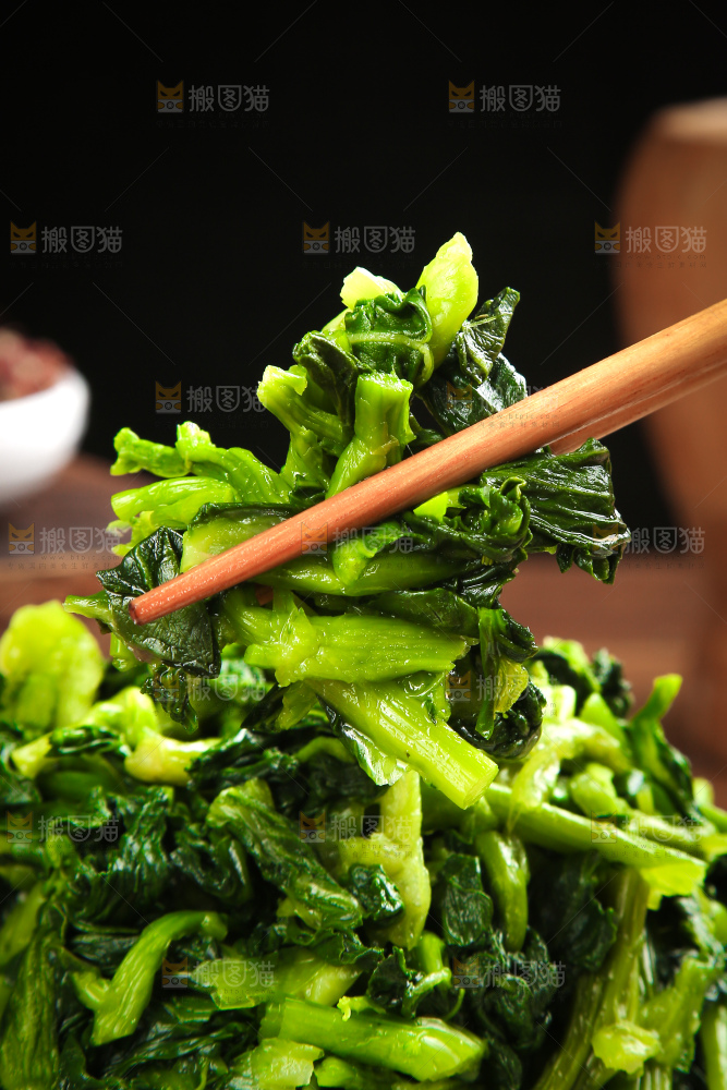 深底上的万年青菜干