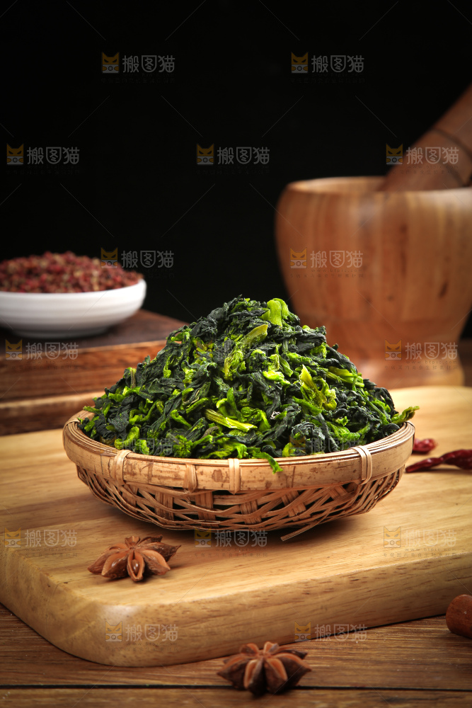 深底上的万年青菜干