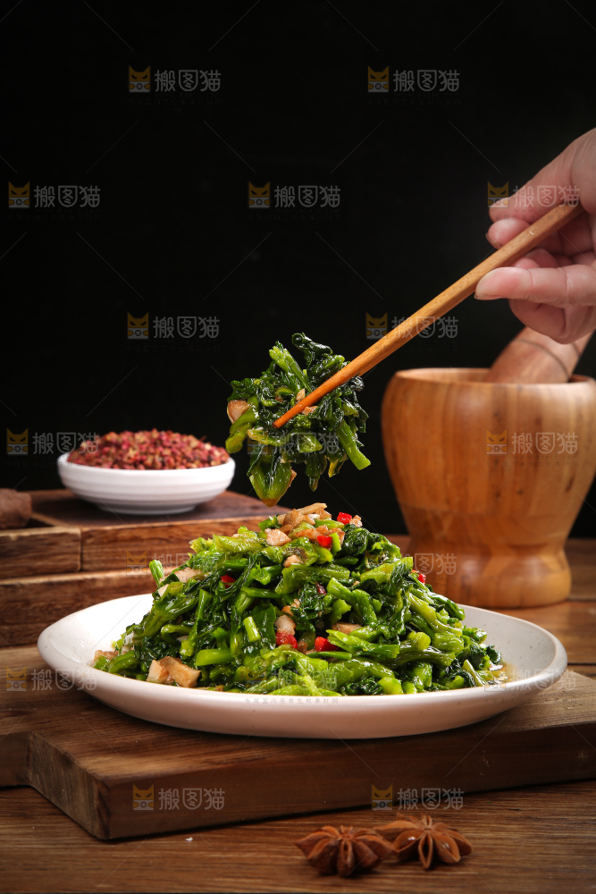 深底上的万年青菜干