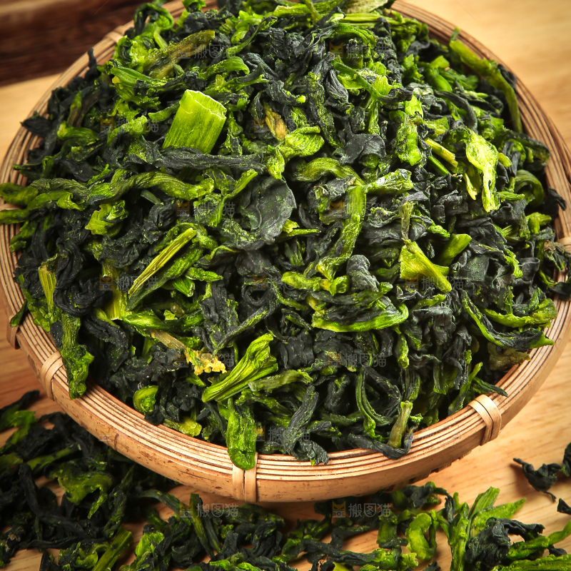 深底上的万年青菜干