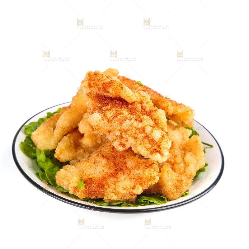 盘子里放着锅包肉