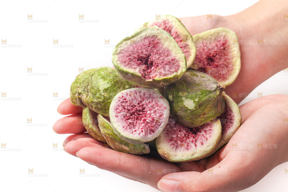 白底上的无花果冻干