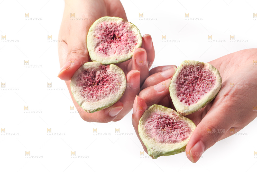 白底上的无花果冻干