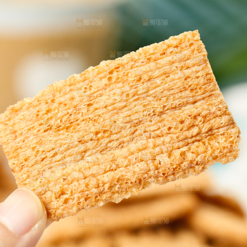 浅底上的荞麦酥