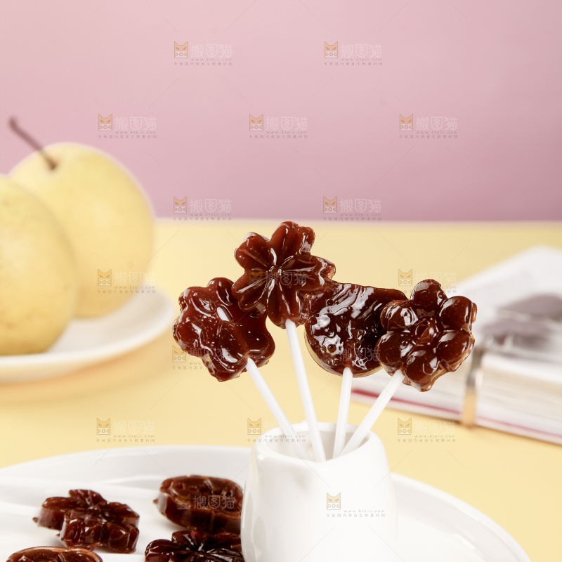 浅底上的秋梨膏棒棒糖
