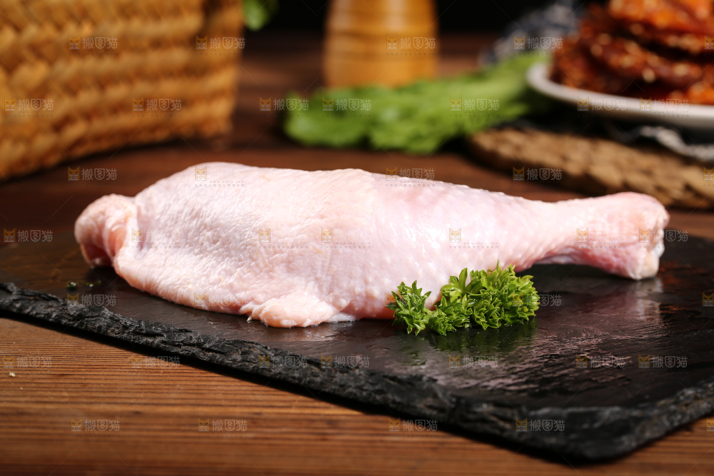 深底上的大鸡腿