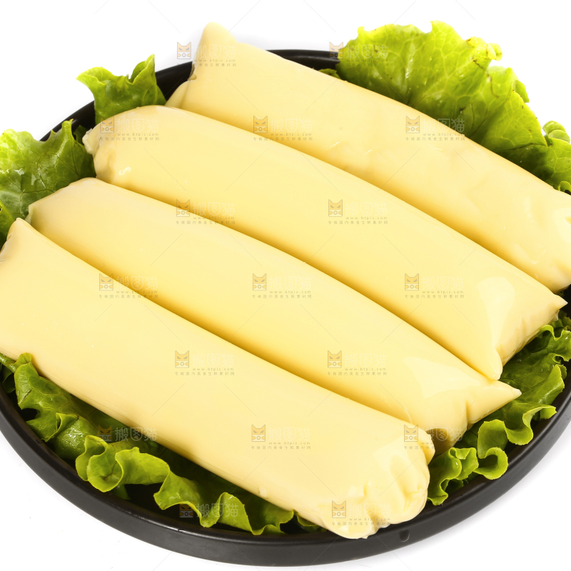 白底上的鸡蛋豆腐