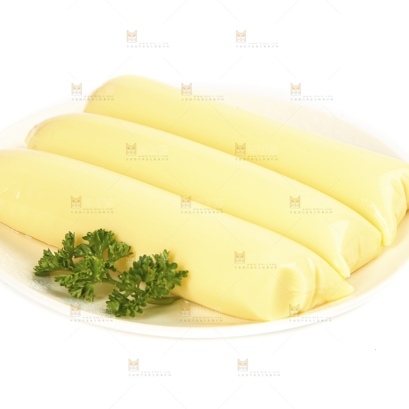 白底上的鸡蛋豆腐