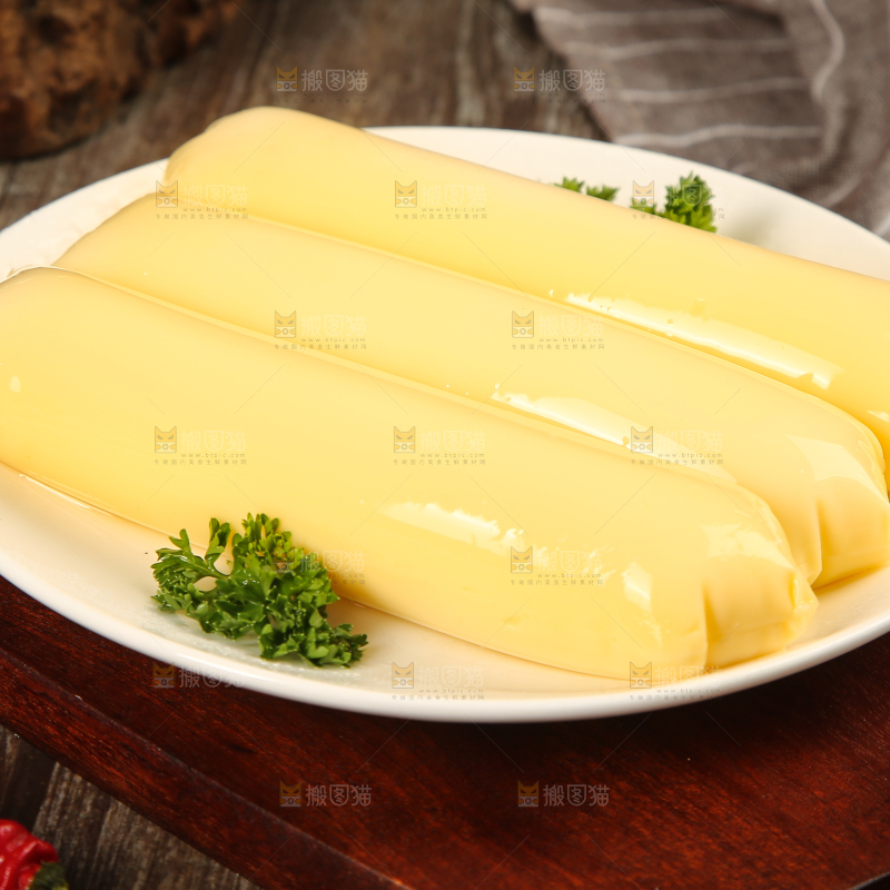 深底上的鸡蛋豆腐