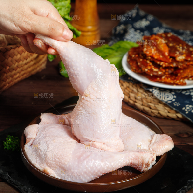 深底上的大鸡腿