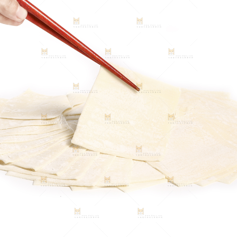 白底上的馄饨皮