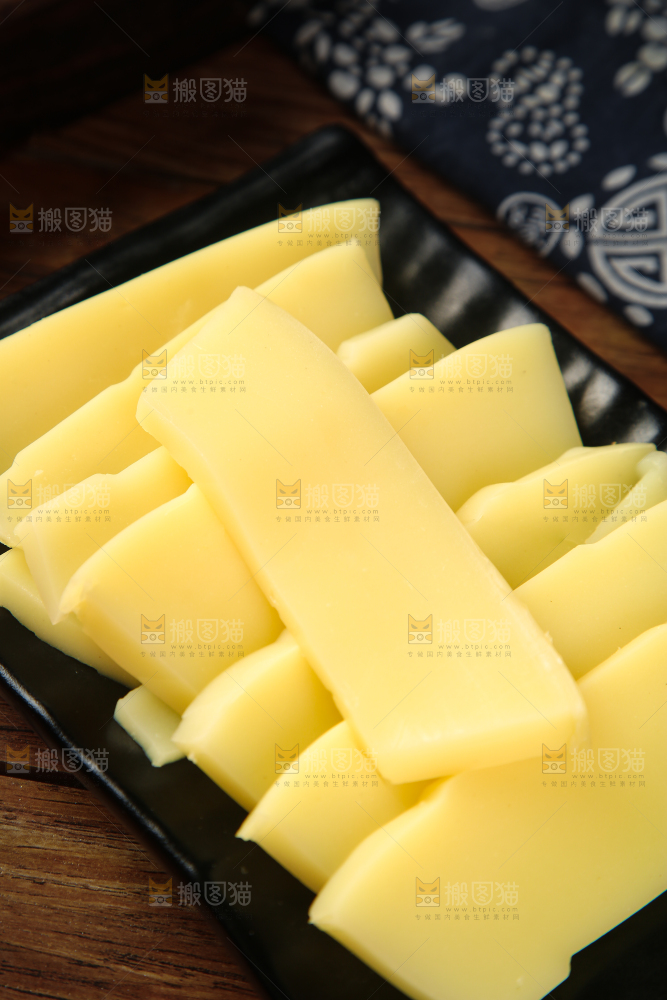 深底上的米豆腐