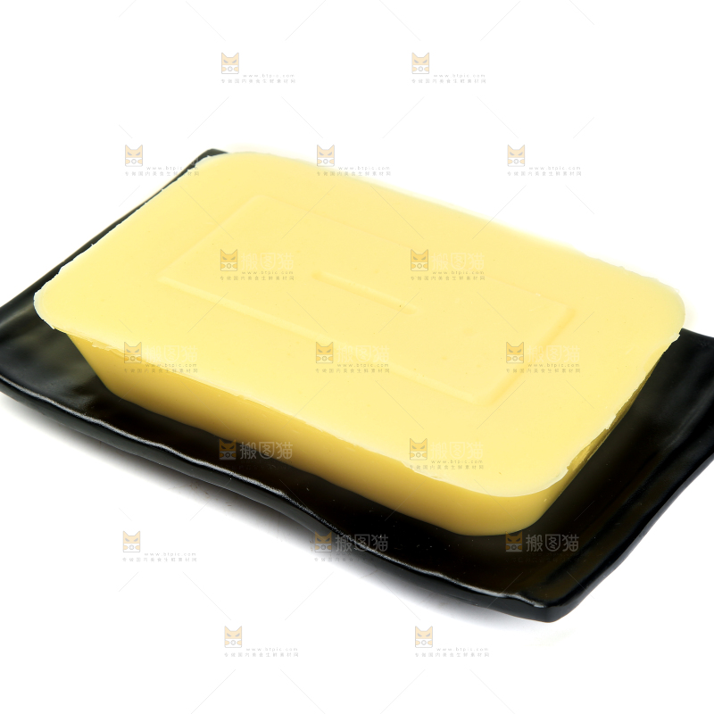 白底上的米豆腐