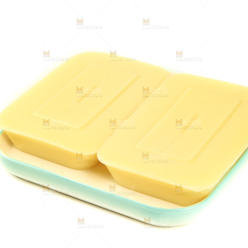 白底上的米豆腐