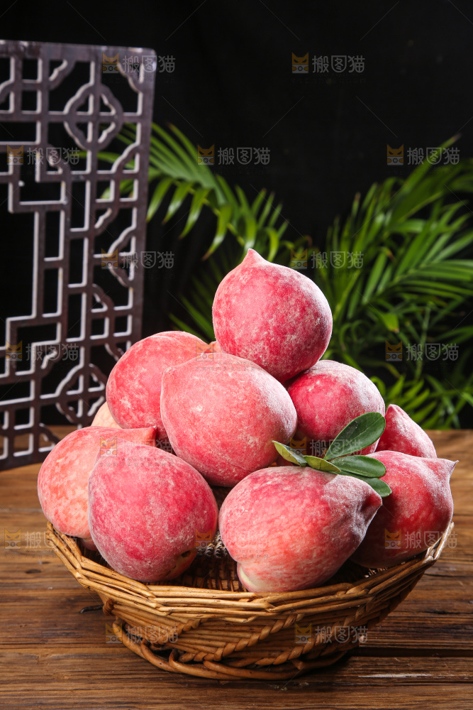 深底上的春雪水蜜桃