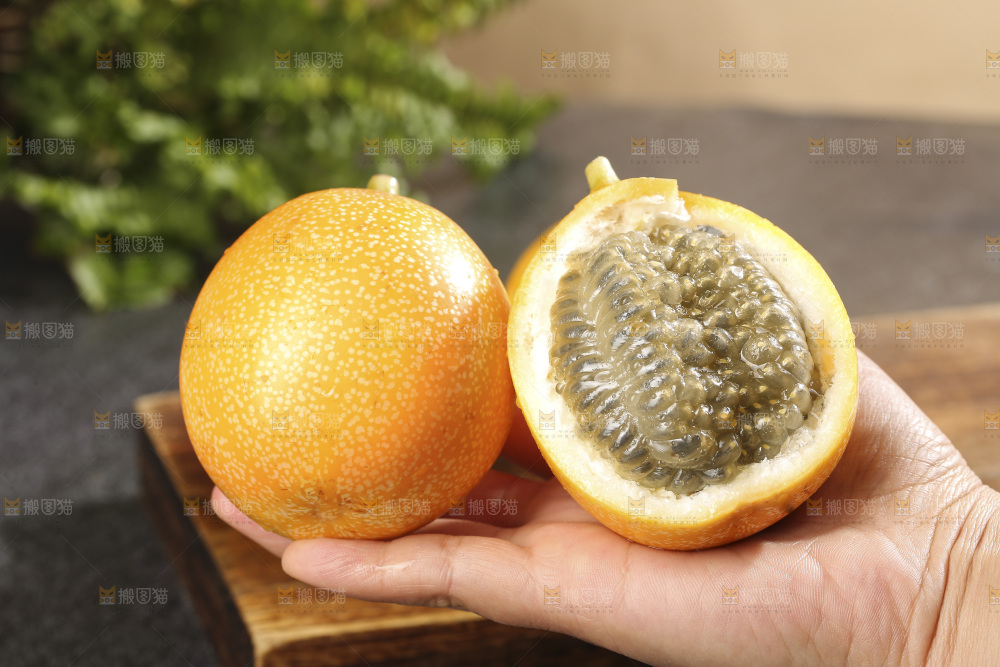 深底上的热情果
