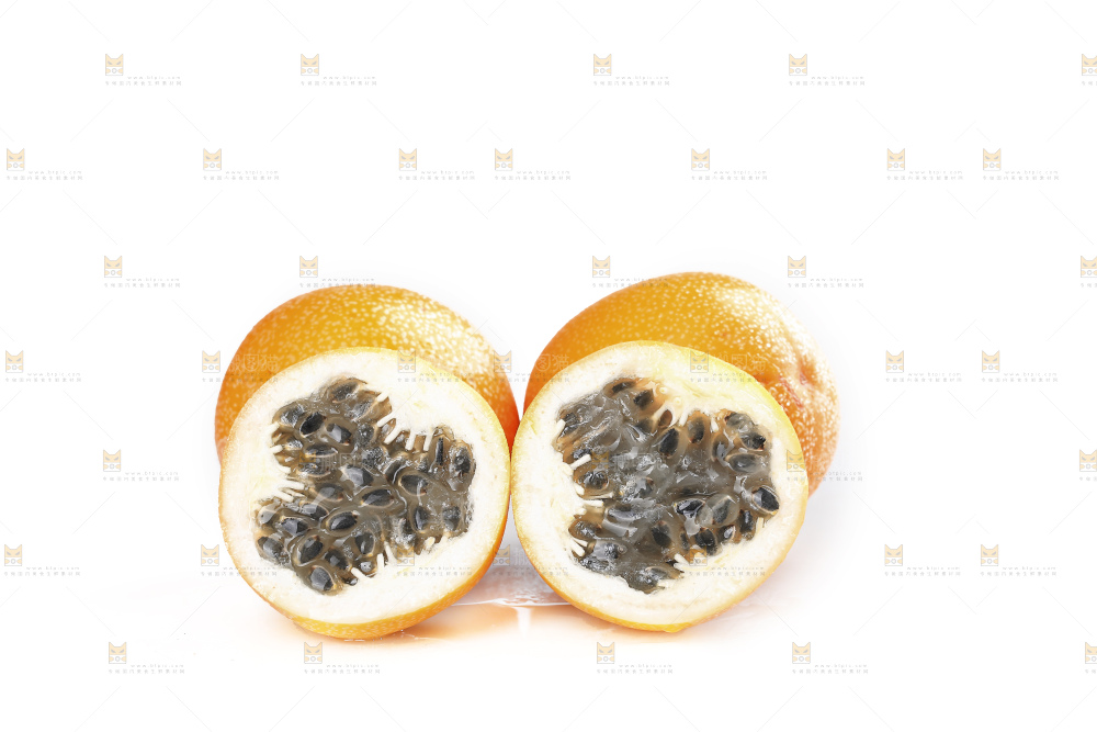 白底上的热情果