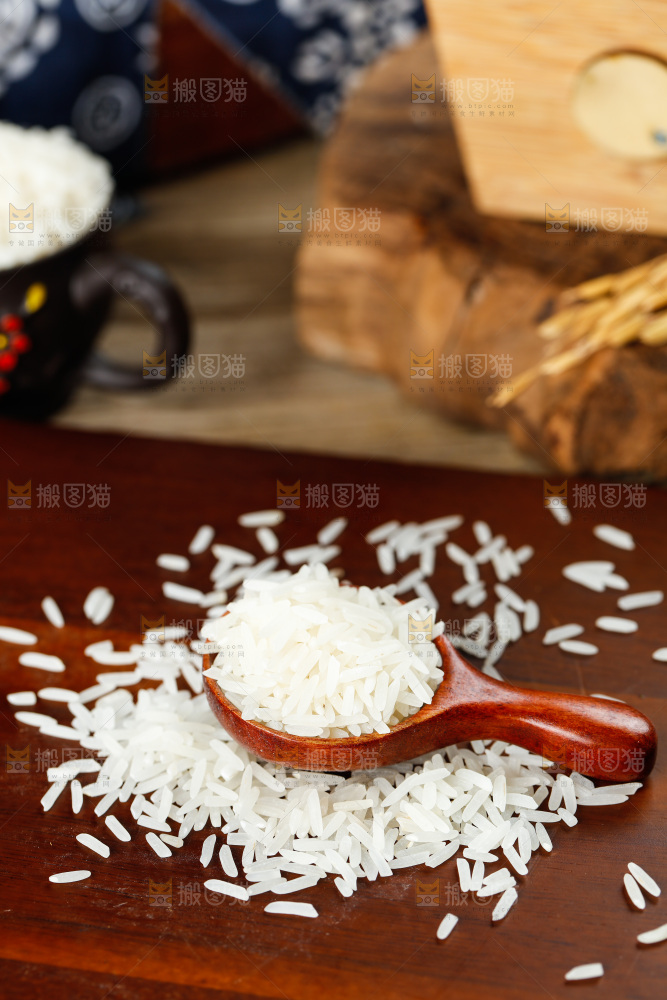 深底上的五常大米